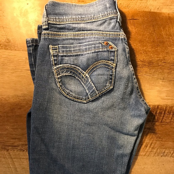Women’s Levi jeans 5m - Picture 4 of 4